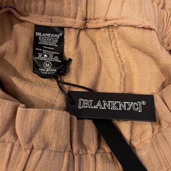 Blank NYC NWT Incense Shorts Tan 100% Ramie - Picture 9 of 13